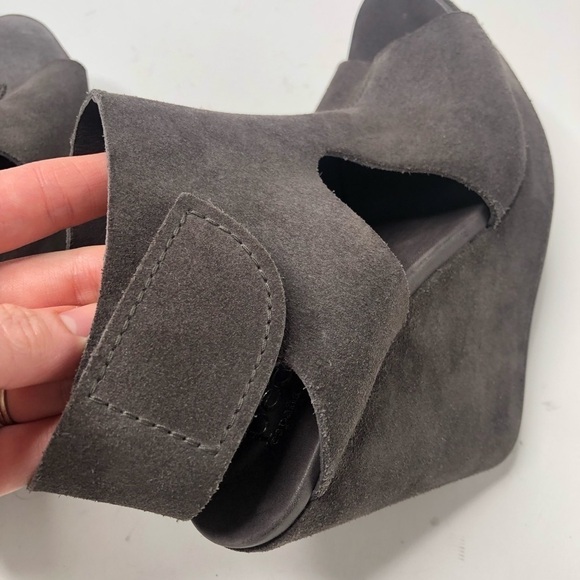 NEW Pedro García Terrence Smokey Grey Suede Platform Wedges Sandals SIZE 9 - Picture 10 of 16